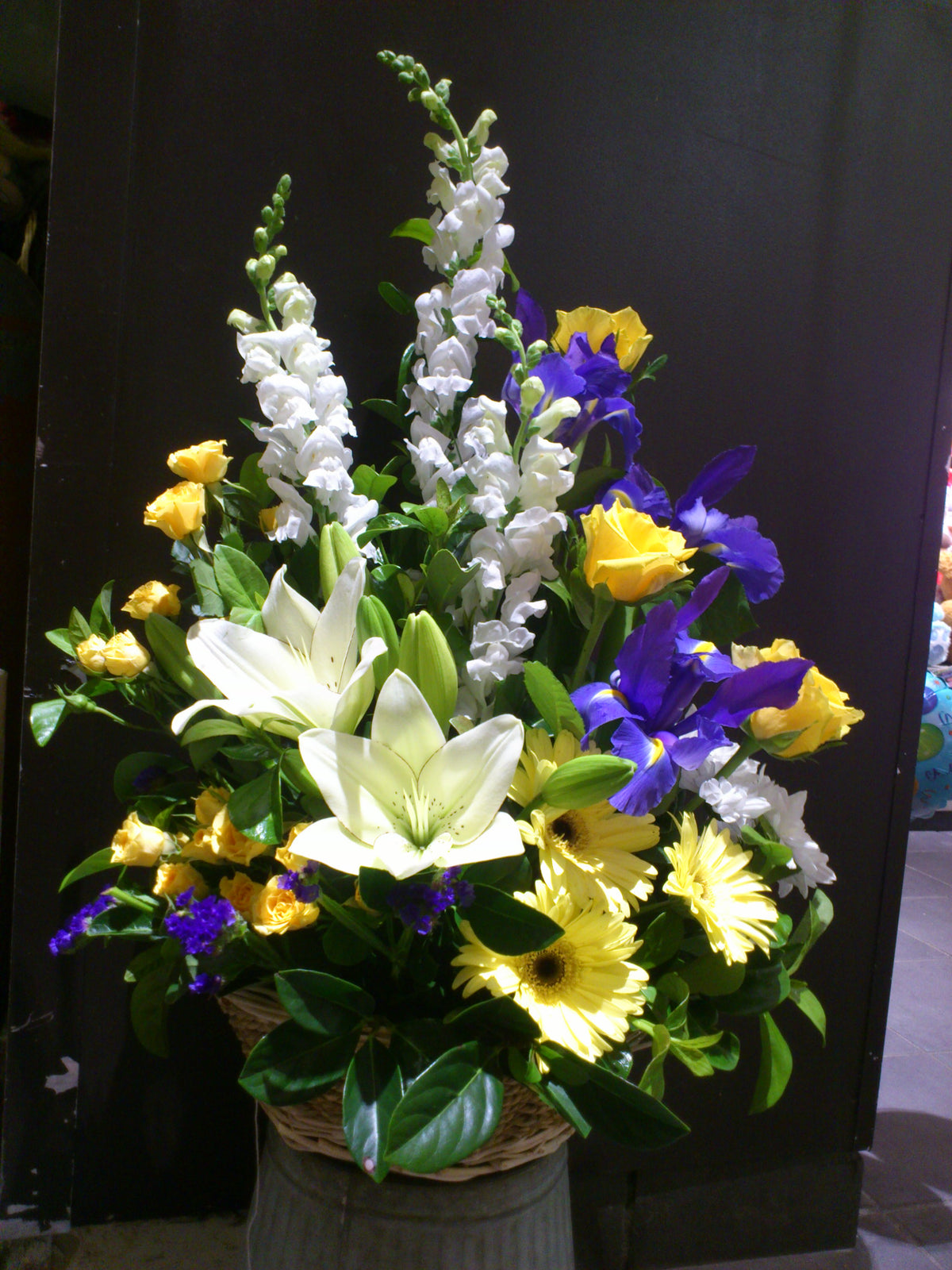 Blue Touch Basket