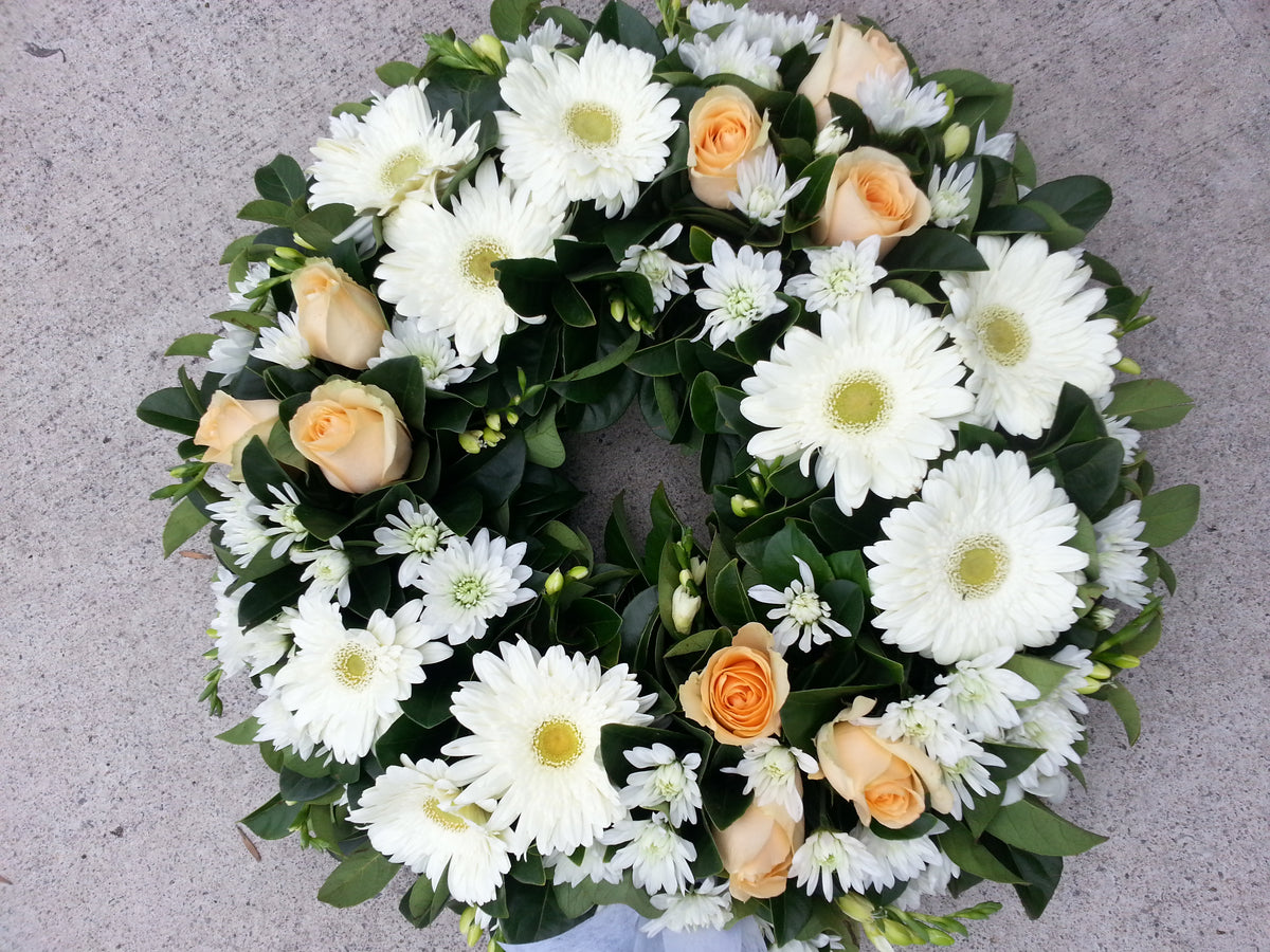 Peach Touch Wreath